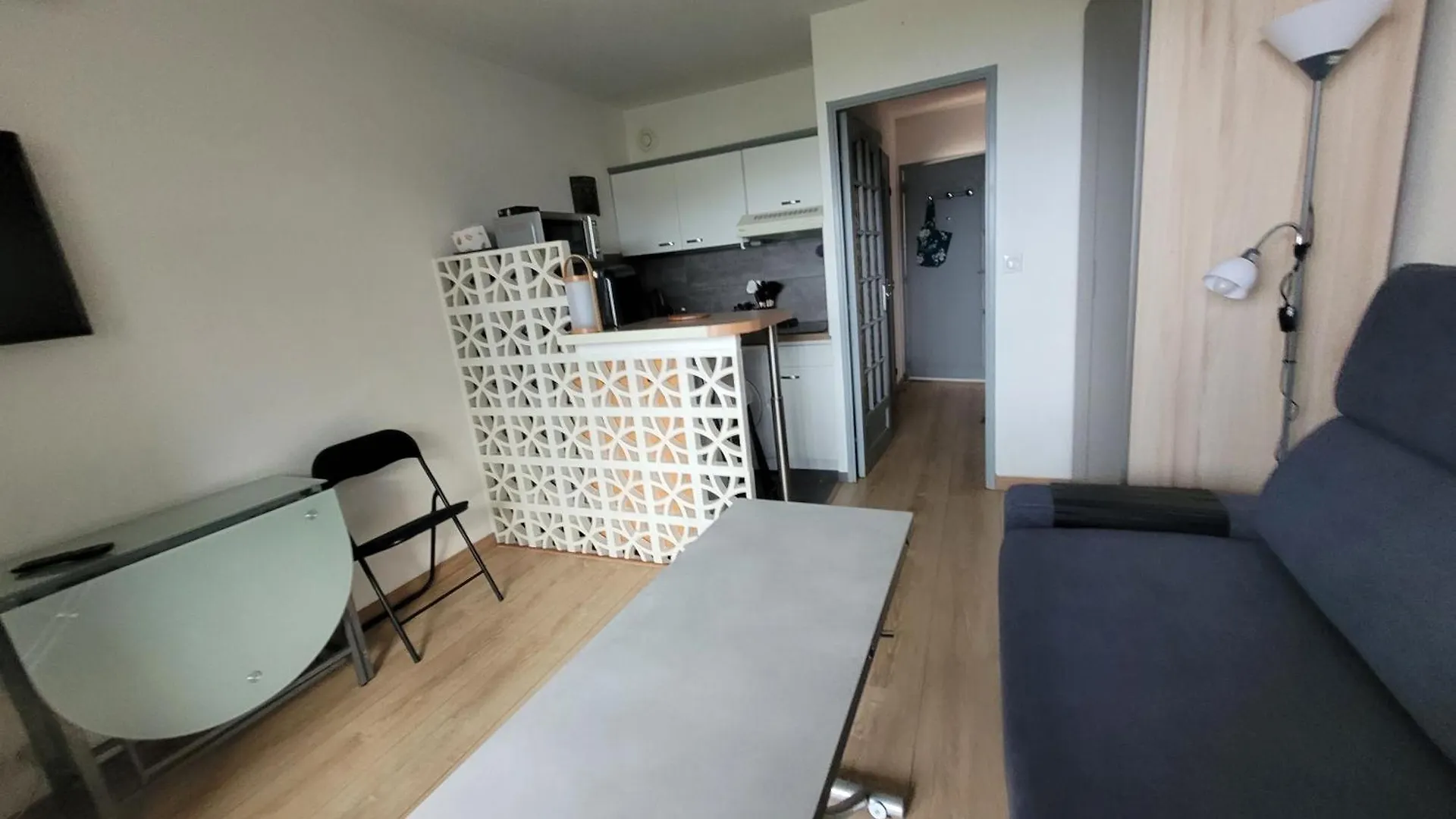 Studio Avec Terrasse-Loggia Vue Mer La Ciotat 0*,  France